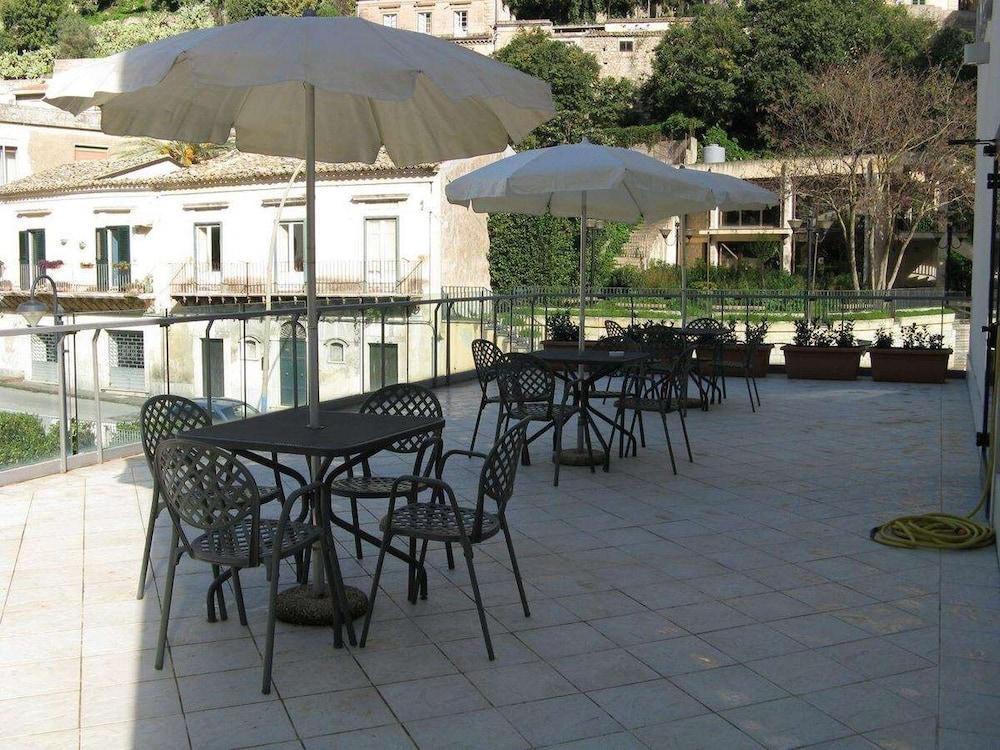 Principe D'aragona, Sure Collection By Bw